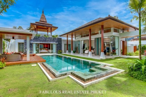 Chalet de 4 dormitorios en Bang Tao, Tailandia № 179819