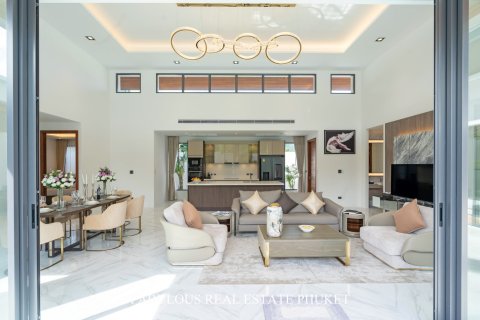 Villa in Bang Tao, Thailand 4 Schlafzimmer № 179823 - Foto 14