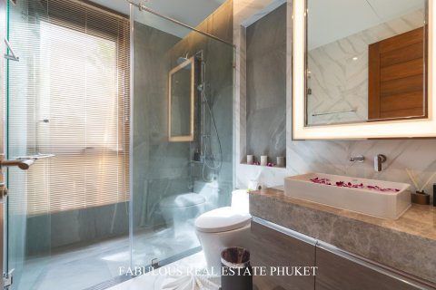 Villa in Bang Tao, Thailand 4 Schlafzimmer № 179823 - Foto 26