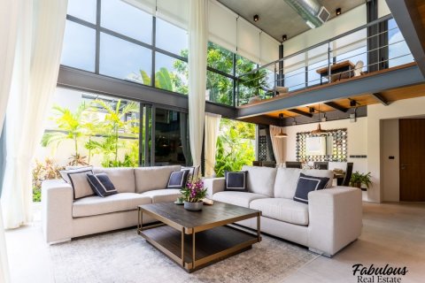 Chalet de 2 dormitorios en Bang Tao, Tailandia № 179820 - foto 21