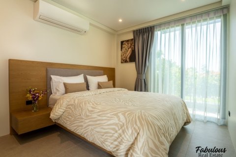 Chalet de 2 dormitorios en Bang Tao, Tailandia № 179820 - foto 16