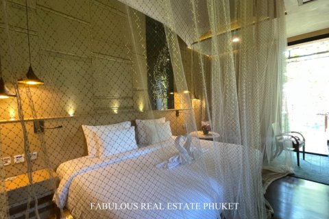 Villa in Kata, Thailand 5 Schlafzimmer № 179821 - Foto 3