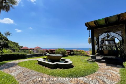 Villa in Kata, Thailand 5 Schlafzimmer № 179821 - Foto 8