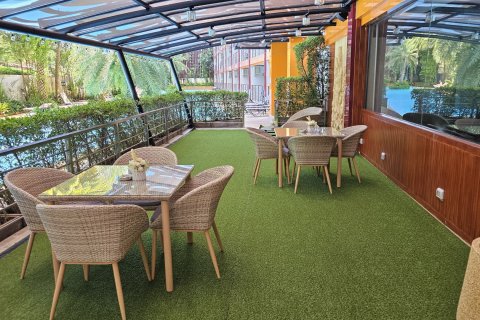 Apartamento de 10 dormitorios en Mai Khao, Tailandia № 157843 - foto 5