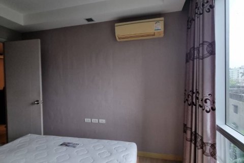 Studio in the Condo in Huai Khwang, Bangkok, Thailand  № 171943 - photo 5