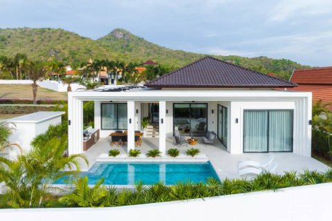 Casa de 3 dormitorios en Hua Hin, Tailandia № 181007 - foto 2