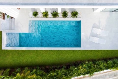 Casa de 3 dormitorios en Hua Hin, Tailandia № 181007 - foto 4