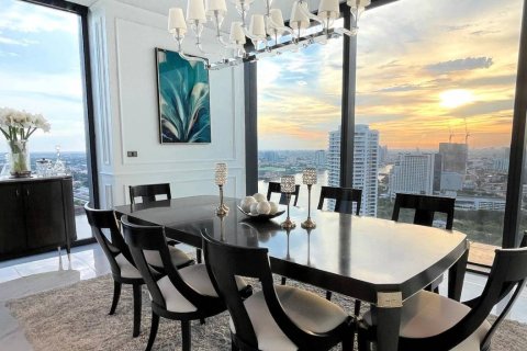 Condominio de 4 dormitorios en Bangkok, Tailandia № 181009 - foto 7
