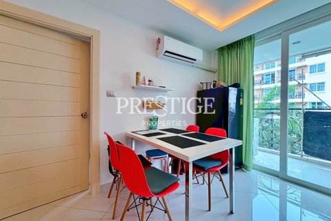 Condo à Pattaya, Thaïlande, 2 chambres  № 198025 - photo 8
