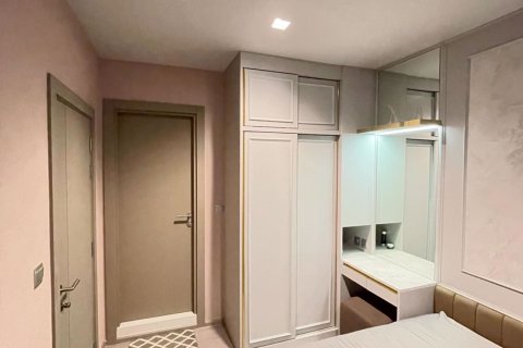 Condominio de 1 dormitorio en Ratchathewi, Bangkok, Tailandia № 67422 - foto 14
