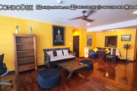 Condominio de 2 dormitorios en Watthana, Bangkok, Tailandia № 200511 - foto 27