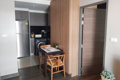 Condo in Watthana, Bangkok, Thailand, 1 bedroom  № 200508 - photo 13