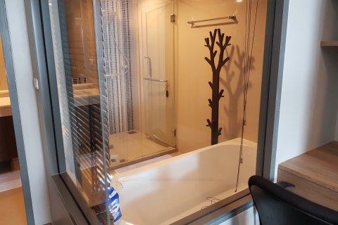 Condo in Watthana, Bangkok, Thailand, 1 bedroom  № 200508 - photo 11