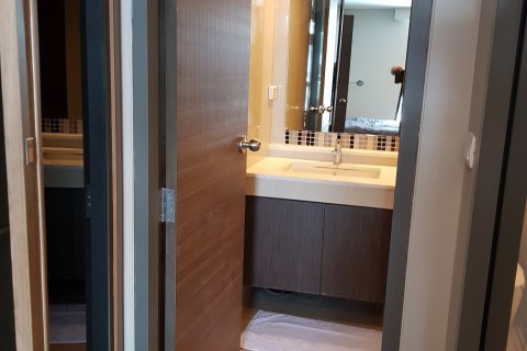 Condo in Watthana, Bangkok, Thailand, 1 bedroom  № 200508 - photo 4