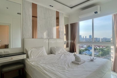 Condominio de 1 dormitorio en Bang Lamung, Tailandia № 198803 - foto 3