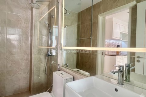 Condominio de 1 dormitorio en Bang Lamung, Tailandia № 198803 - foto 4