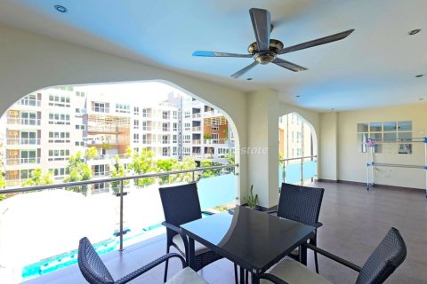 Condominio de 2 dormitorios en Bang Lamung, Tailandia № 198804 - foto 17