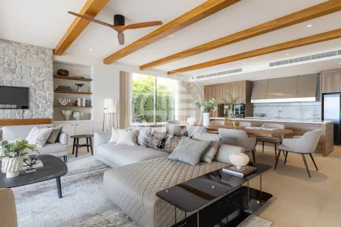 Chalet de 4 dormitorios en Wichit, Tailandia № 190601 - foto 5