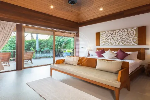 Chalet de 6 dormitorios en Ko Samui, Tailandia № 190600 - foto 10