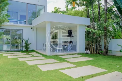 Chalet de 5 dormitorios en Bang Tao, Tailandia № 190604 - foto 10