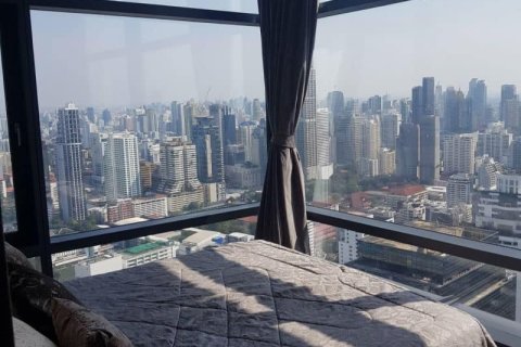 Condominio de 2 dormitorios en Ratchathewi, Bangkok, Tailandia № 208492 - foto 23