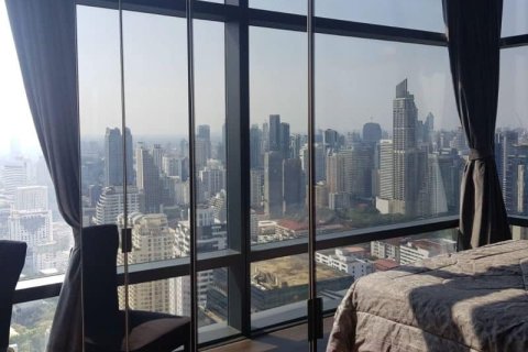 Condominio de 2 dormitorios en Ratchathewi, Bangkok, Tailandia № 208492 - foto 24