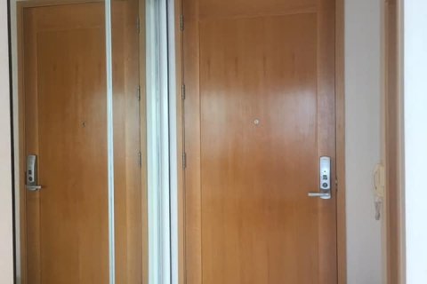 Condominio de 2 dormitorios en Khlong Toei, Bangkok, Tailandia № 208491 - foto 15