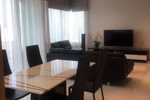 Condominio de 2 dormitorios en Khlong Toei, Bangkok, Tailandia № 208491 - foto 6