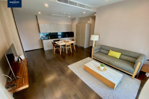 Condominio de 2 dormitorios en Watthana, Bangkok, Tailandia № 208488 - foto 3