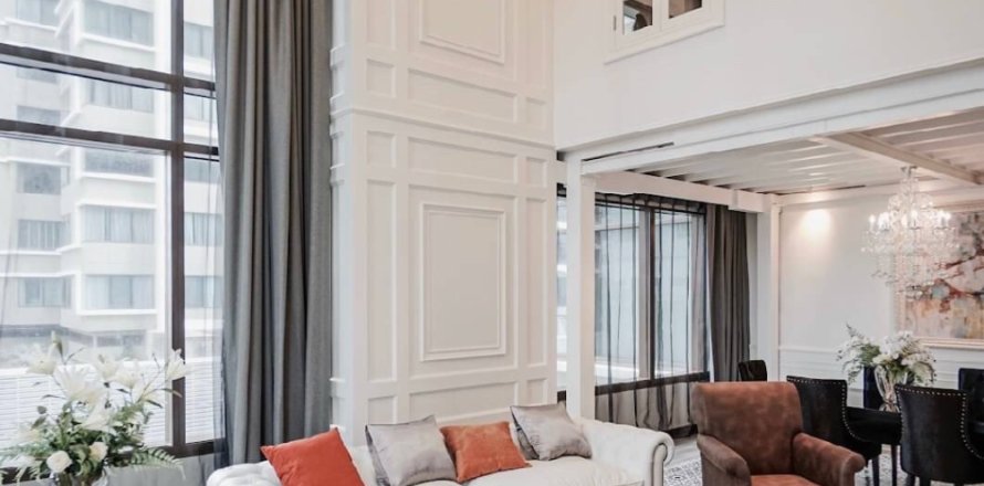 Condominio de 3 dormitorios en Watthana, Bangkok, Tailandia № 208489