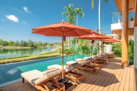 Casa de 4 dormitorios en Naithon Beach, Tailandia № 209682