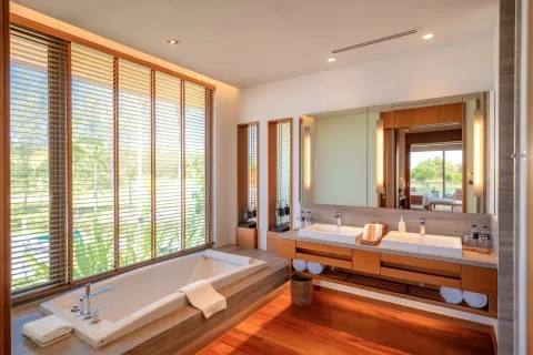 Casa de 4 dormitorios en Naithon Beach, Tailandia № 209682 - foto 16