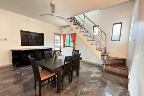 Haus in Pattaya, Thailand 4 Schlafzimmer № 47293 - Foto 24