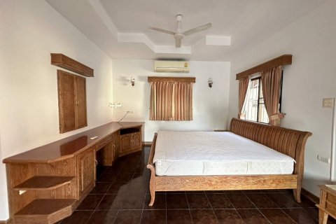Haus in Pattaya, Thailand 4 Schlafzimmer № 47293 - Foto 29