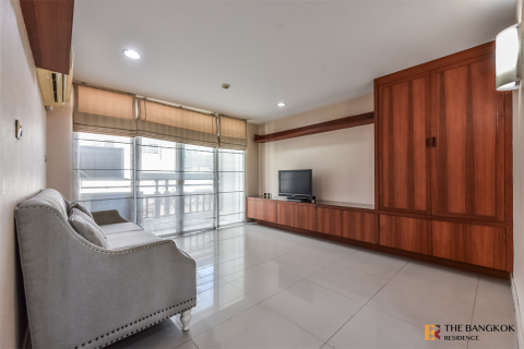 Condo in Bangkok, Thailand, 2 bedrooms № 185499 - photo 7