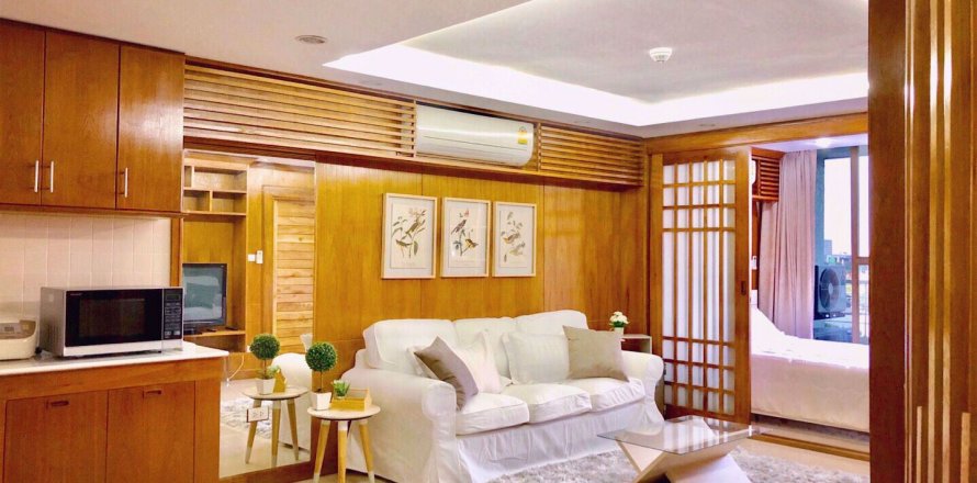 Condominio de 2 dormitorios en Watthana, Bangkok, Tailandia № 113649