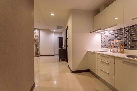 Condominio de 1 dormitorio en Watthana, Bangkok, Tailandia № 113648 - foto 20