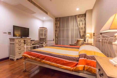 Condominio de 1 dormitorio en Watthana, Bangkok, Tailandia № 113648 - foto 15