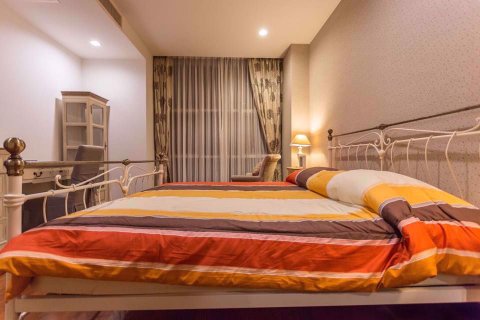 Condominio de 1 dormitorio en Watthana, Bangkok, Tailandia № 113648 - foto 14