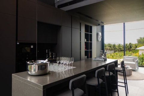 Chalet de 3 dormitorios en Bang Tao, Tailandia № 71540 - foto 16