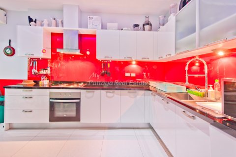 Casa de 3 dormitorios en Bang Lamung, Tailandia № 202277 - foto 19