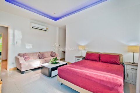 Casa de 3 dormitorios en Bang Lamung, Tailandia № 202277 - foto 22