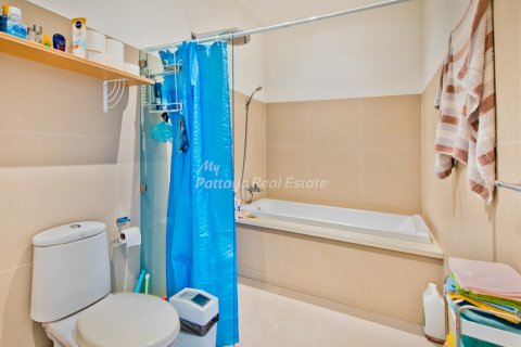 Casa de 3 dormitorios en Bang Lamung, Tailandia № 202277 - foto 30