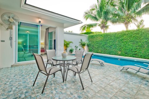 Casa de 3 dormitorios en Bang Lamung, Tailandia № 202277 - foto 7