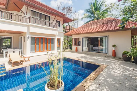 Casa de 5 dormitorios en Bang Tao, Tailandia № 202275 - foto 2