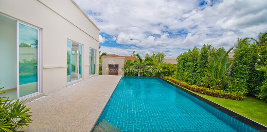 Casa de 3 dormitorios en Bang Lamung, Tailandia № 202276