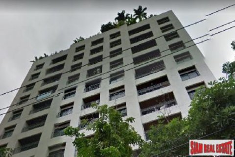Apartamento de 2 dormitorios en Bangkok, Tailandia № 202679 - foto 5