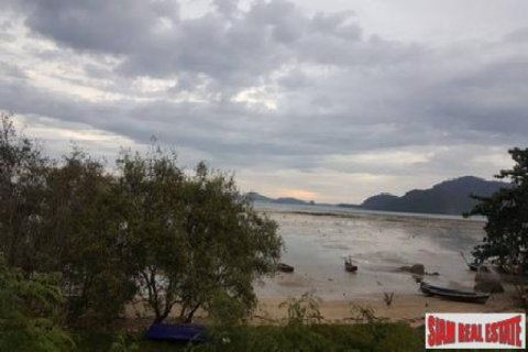 Terreno 2400 m2 en Rawai, Tailandia № 202674