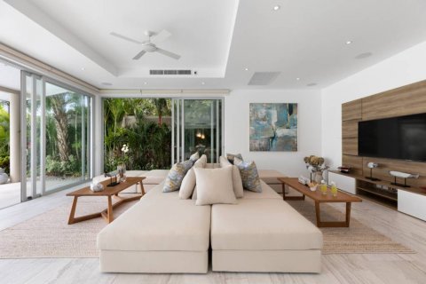 Chalet de 4 dormitorios en Surat Thani, Tailandia № 120216 - foto 10