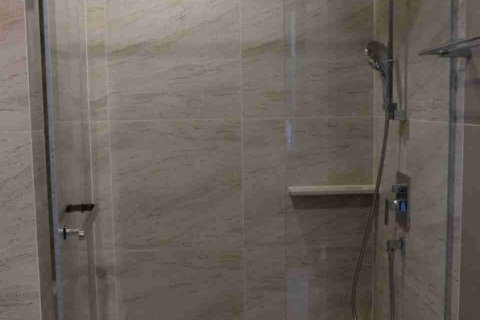 Condominio de 2 dormitorios en Bangkok, Tailandia № 183126 - foto 9